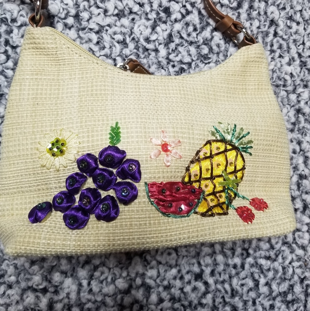 Cherokee Fruit Purse 🍇🍒 - Picture 6 of 6
